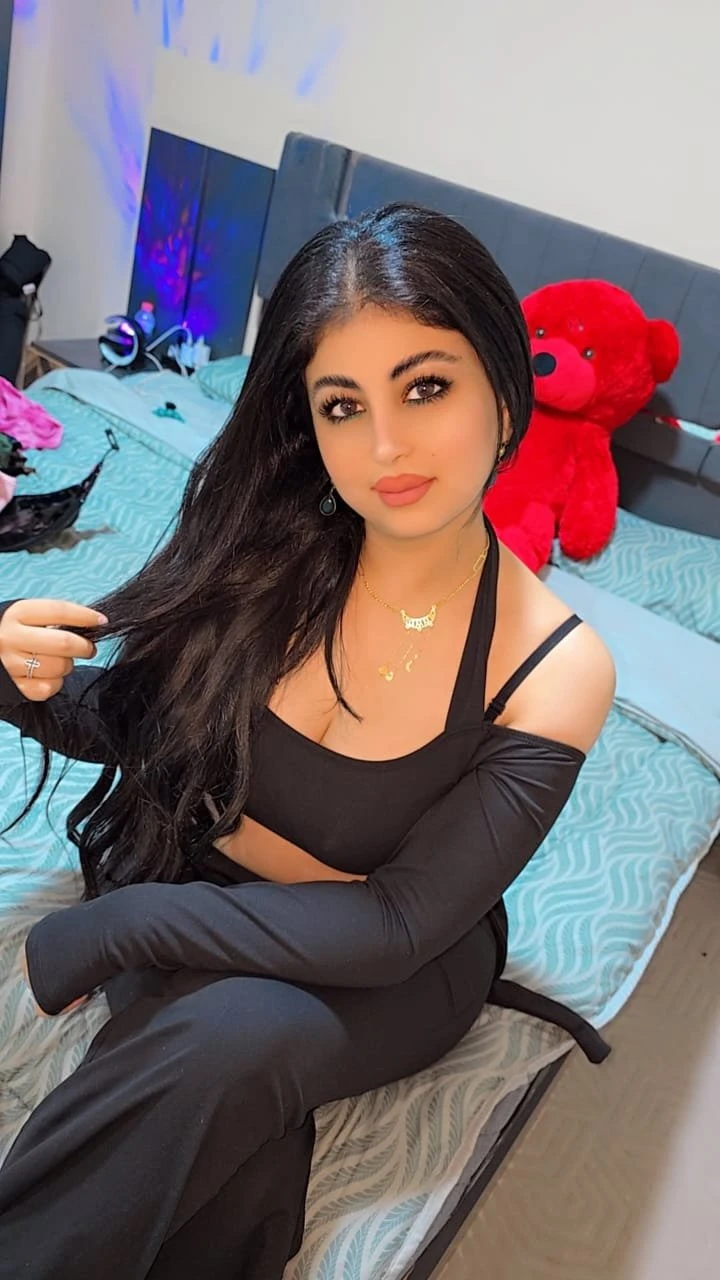 Esraa – Syrian escort in Erbil — 4 / 5