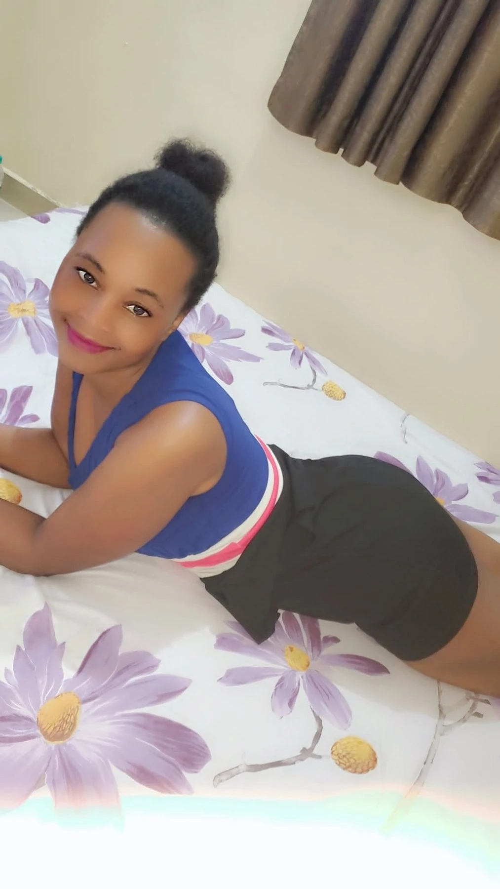 Luna – South African escort in Pune — 2 / 4