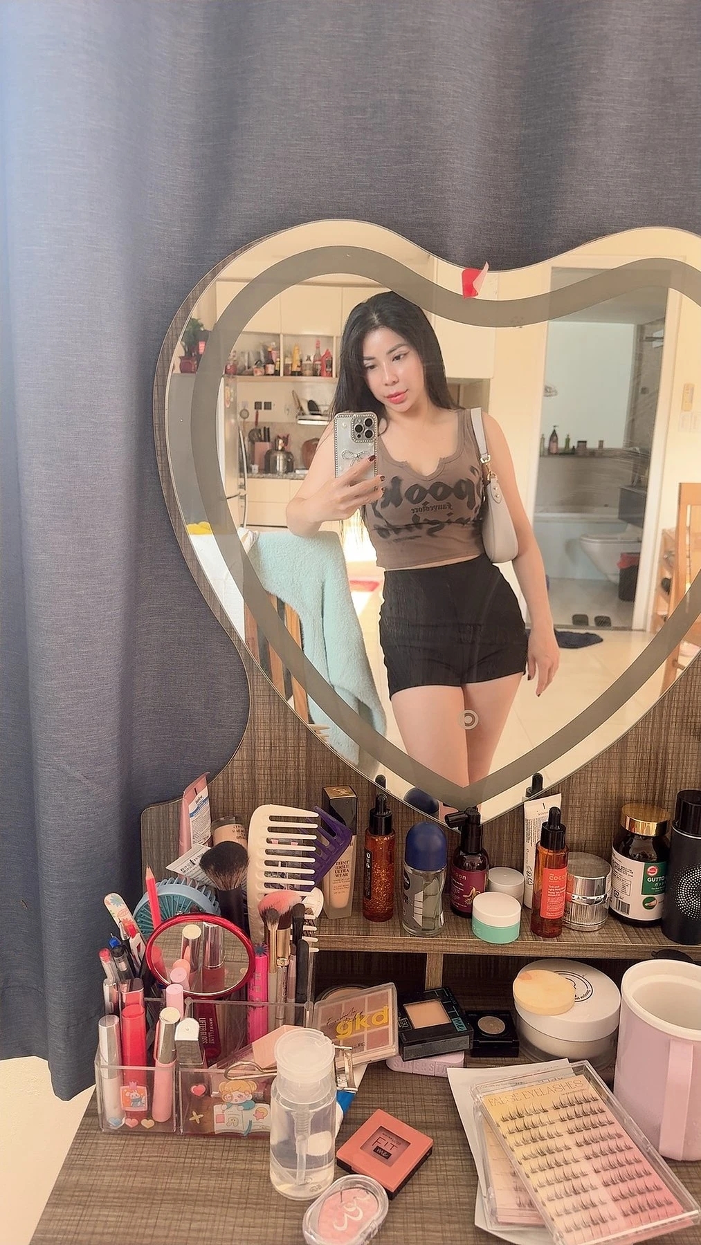 Yumi – Vietnamese escort in Ho Chi Minh City — 3 / 10