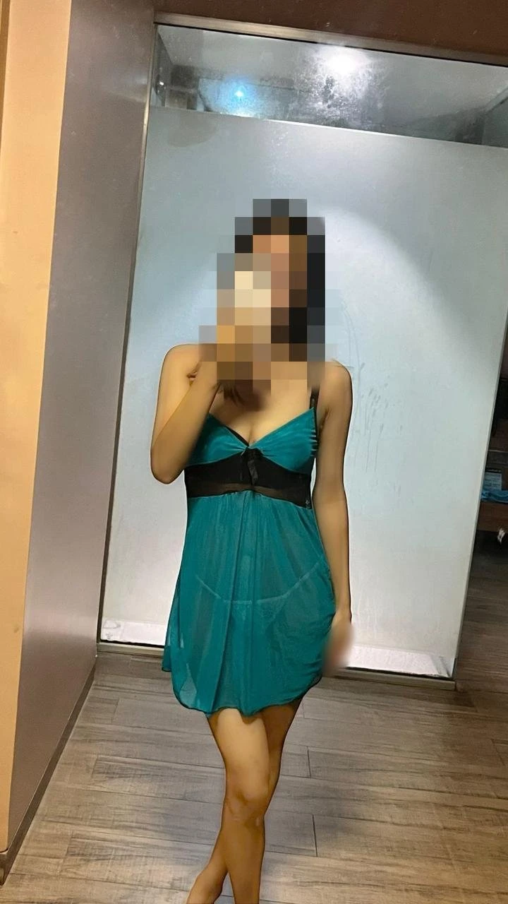 JASMINE ( REAL MEET )🦋 – Indian escort in Mumbai — 5 / 18