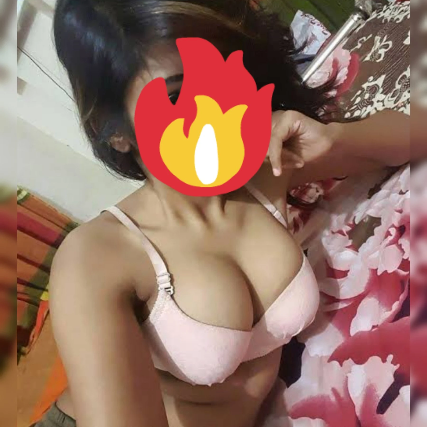 Purnima – Indian escort in Mumbai — 1 / 2