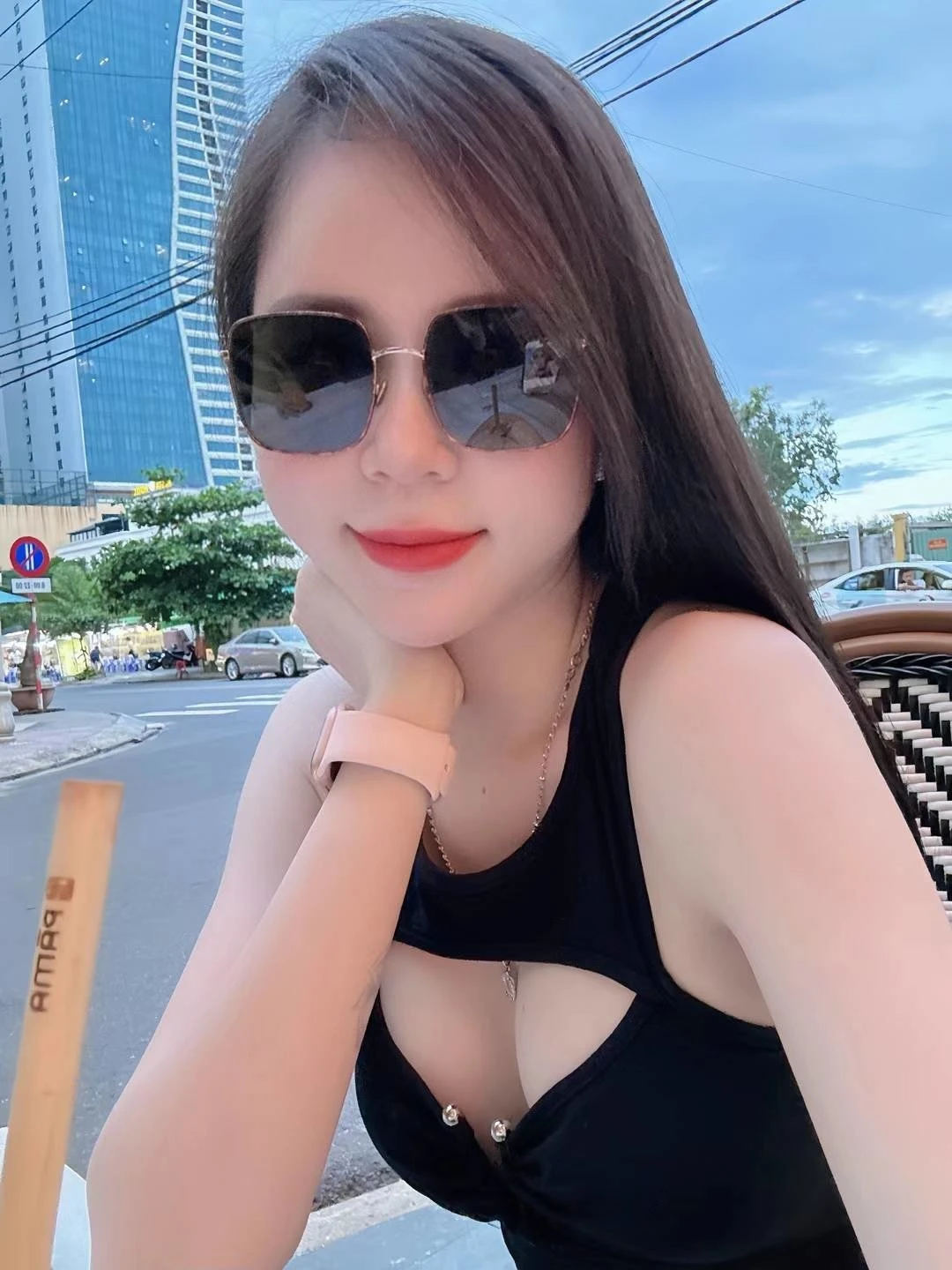 Jenni – Singaporean escort in Da Nang — 21 / 23