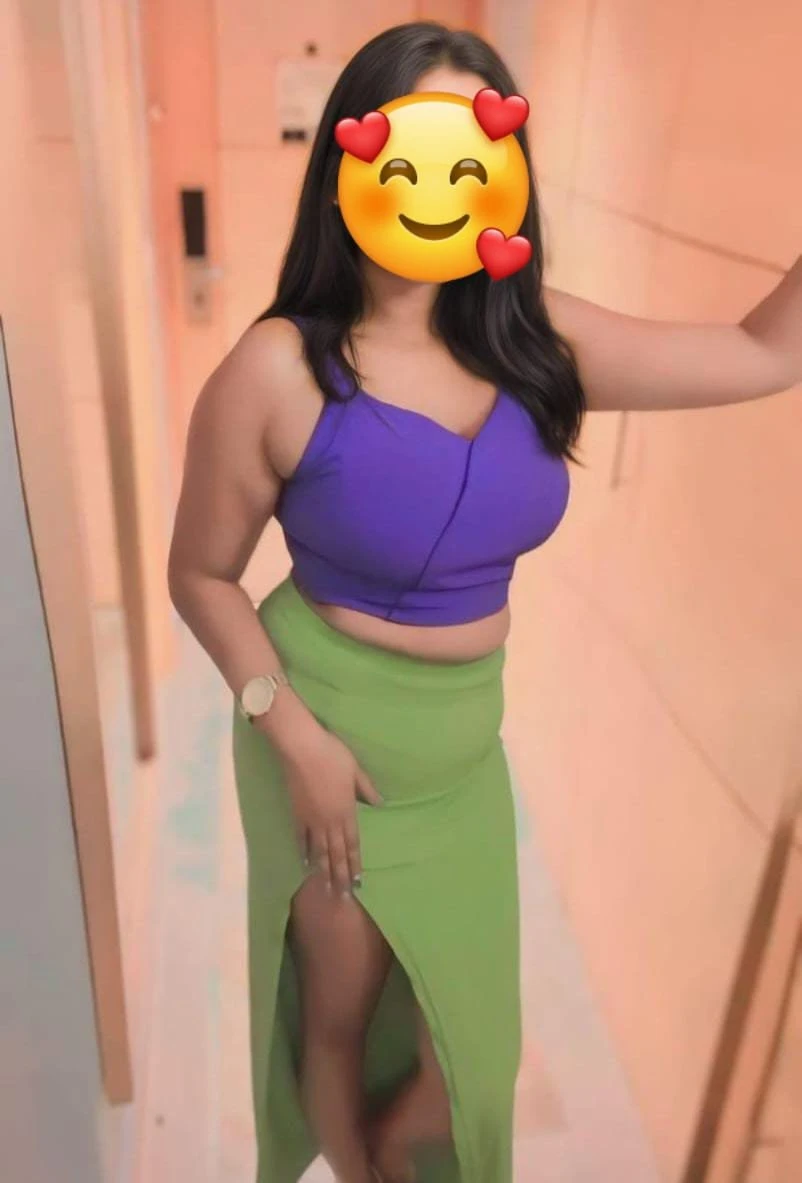Garima Gupta Pure Punjabi Girl from CHD – Indian escort in New Delhi — 2 / 7