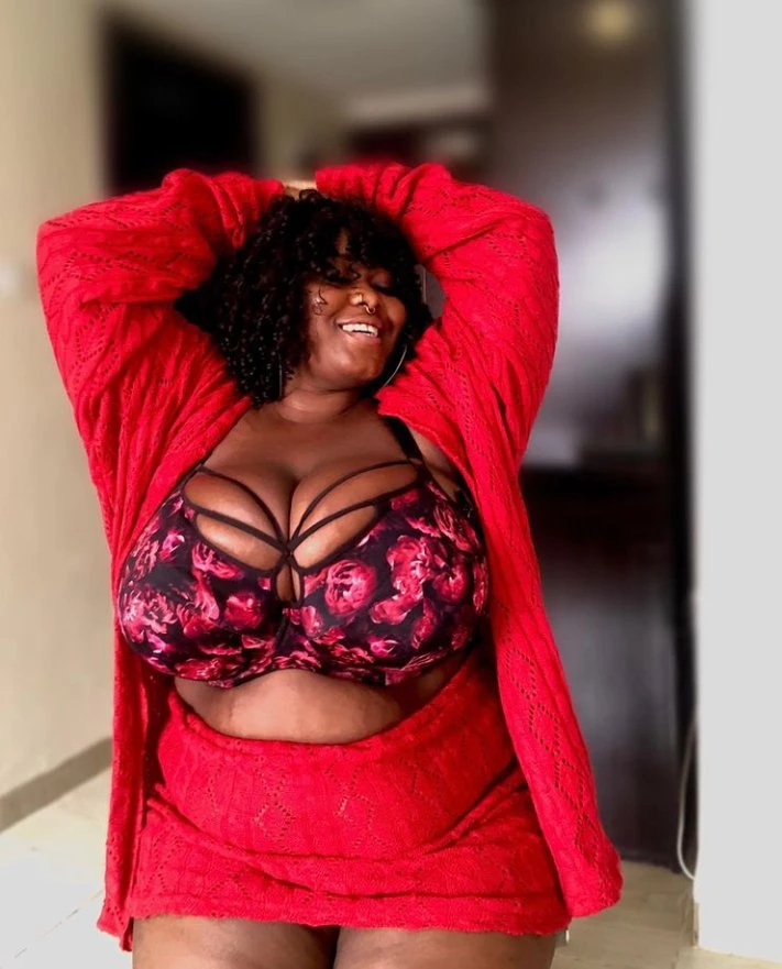Sharoon – Ghanaian escort in Beirut — 4 / 5