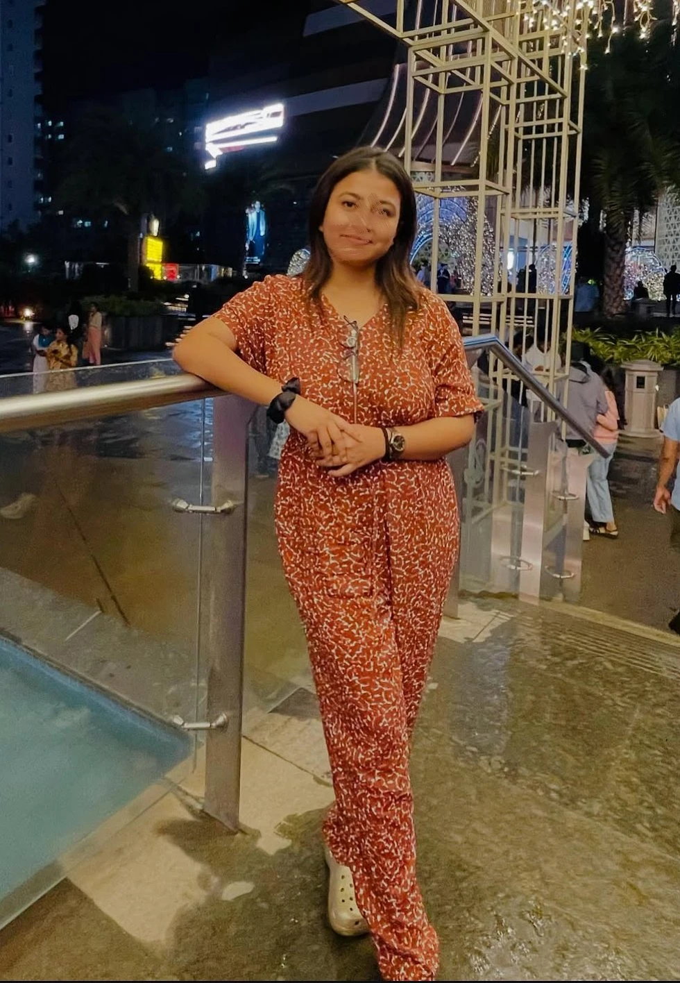 Pinki Cam Show – Indian escort in Hyderabad — 2 / 4