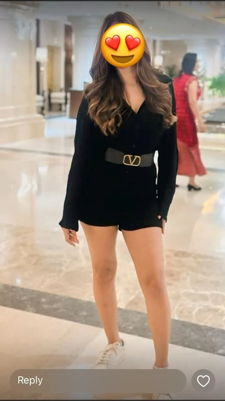 Mihika Kapoor – Indian escort in New Delhi — 1 / 3