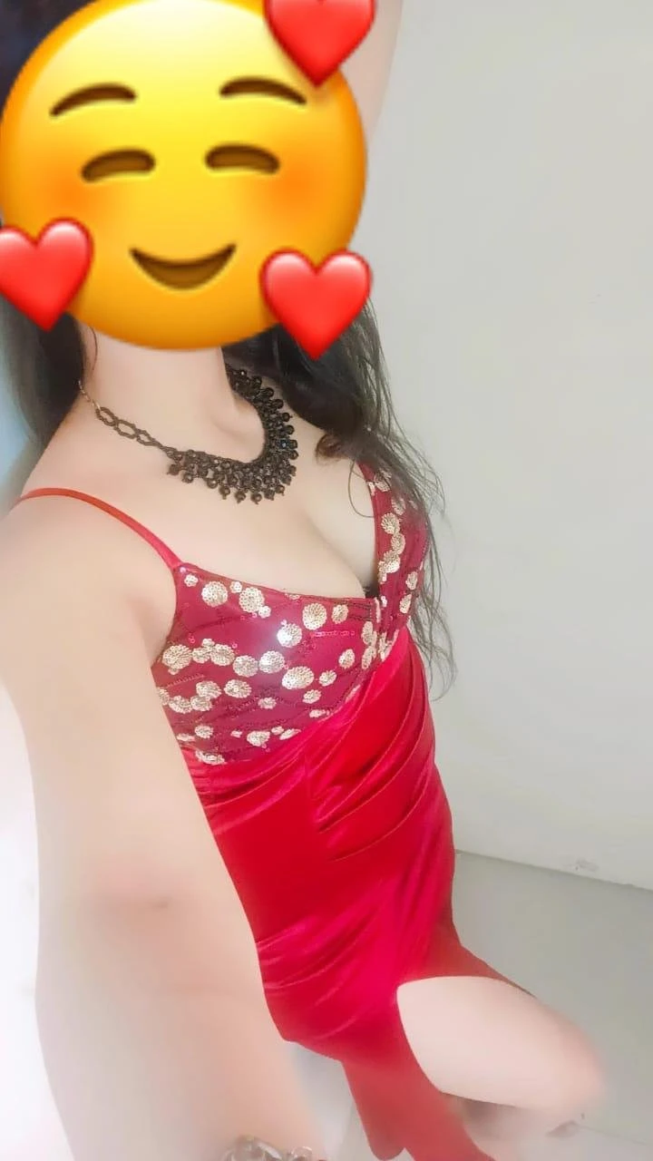 Shelley – Indian escort in New Delhi — 3 / 8