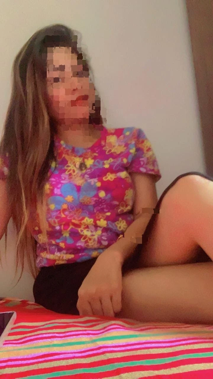 Dinka – Sri Lankan escort in Colombo — 5 / 9