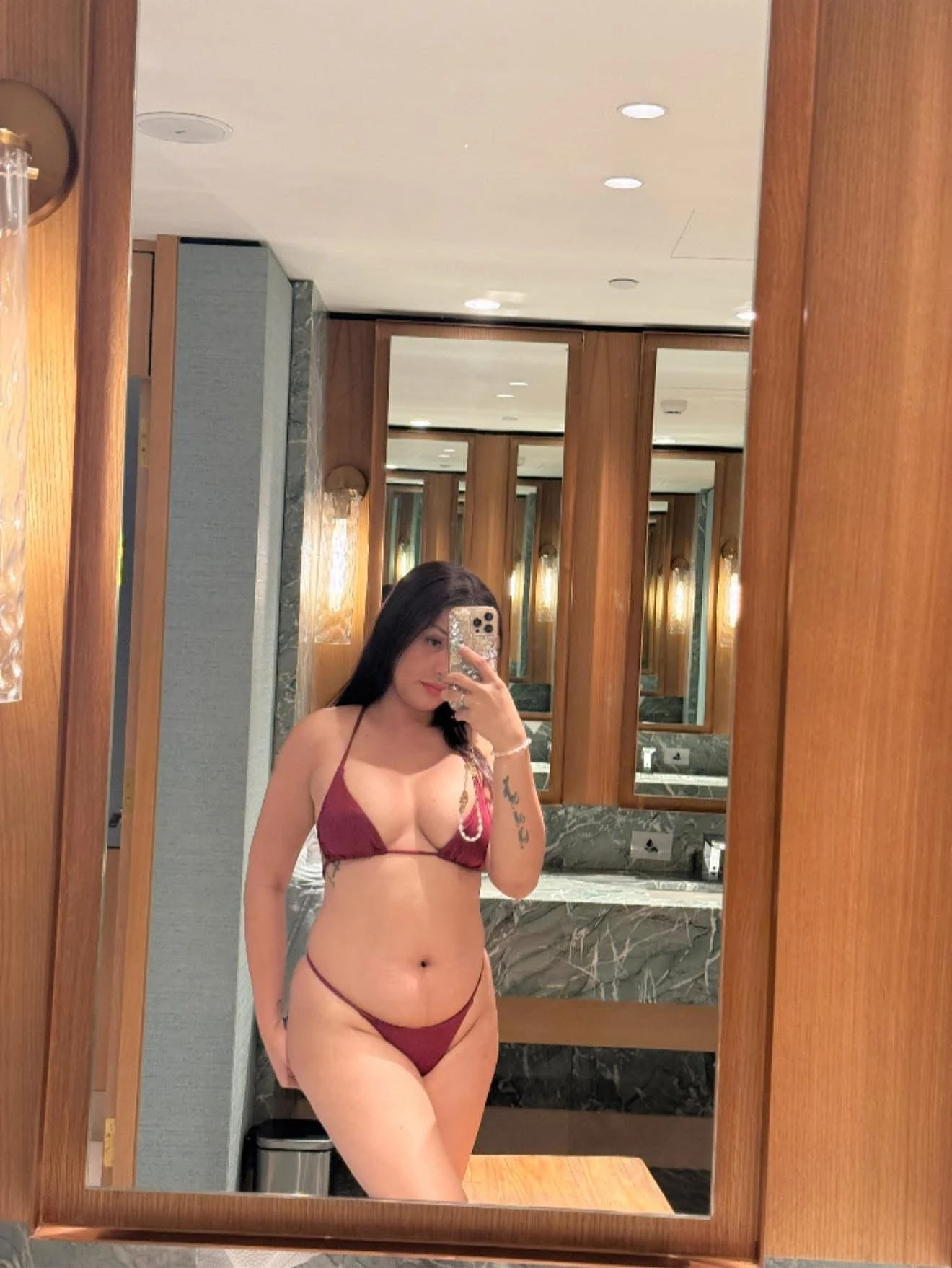 Paula – Filipino escort in Ho Chi Minh City — 5 / 18