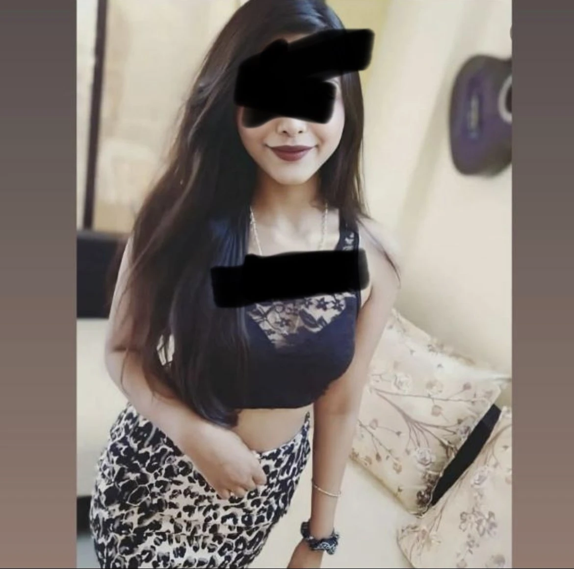 Priya – Indian escort in Mumbai — 2 / 6