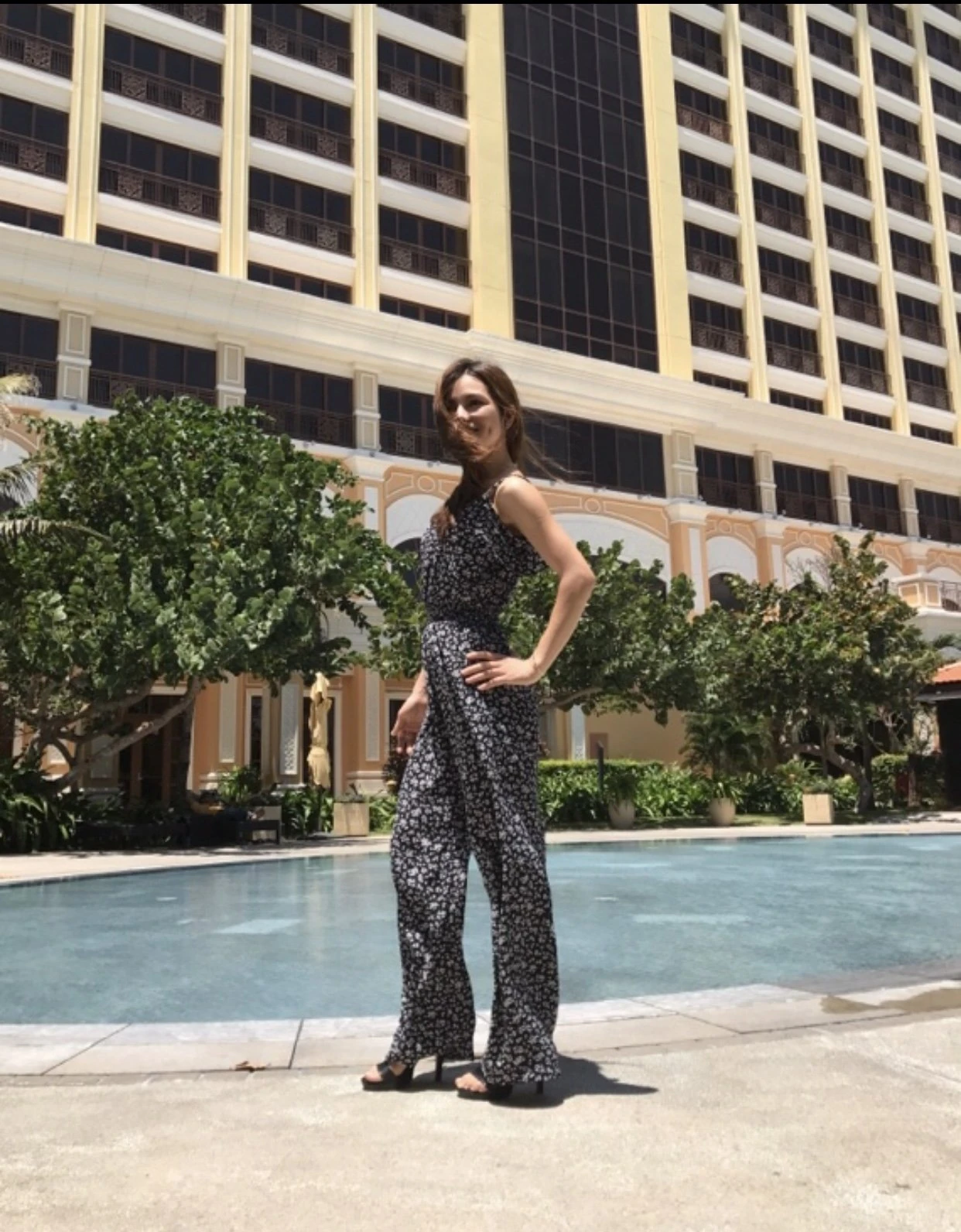 Emily – Vietnamese escort in Ho Chi Minh City — 6 / 12