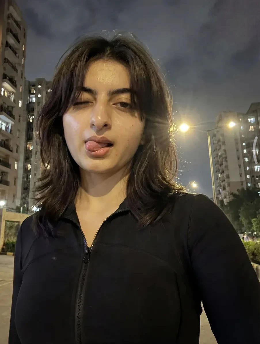Anshika – Indian escort in Bangalore — 3 / 8
