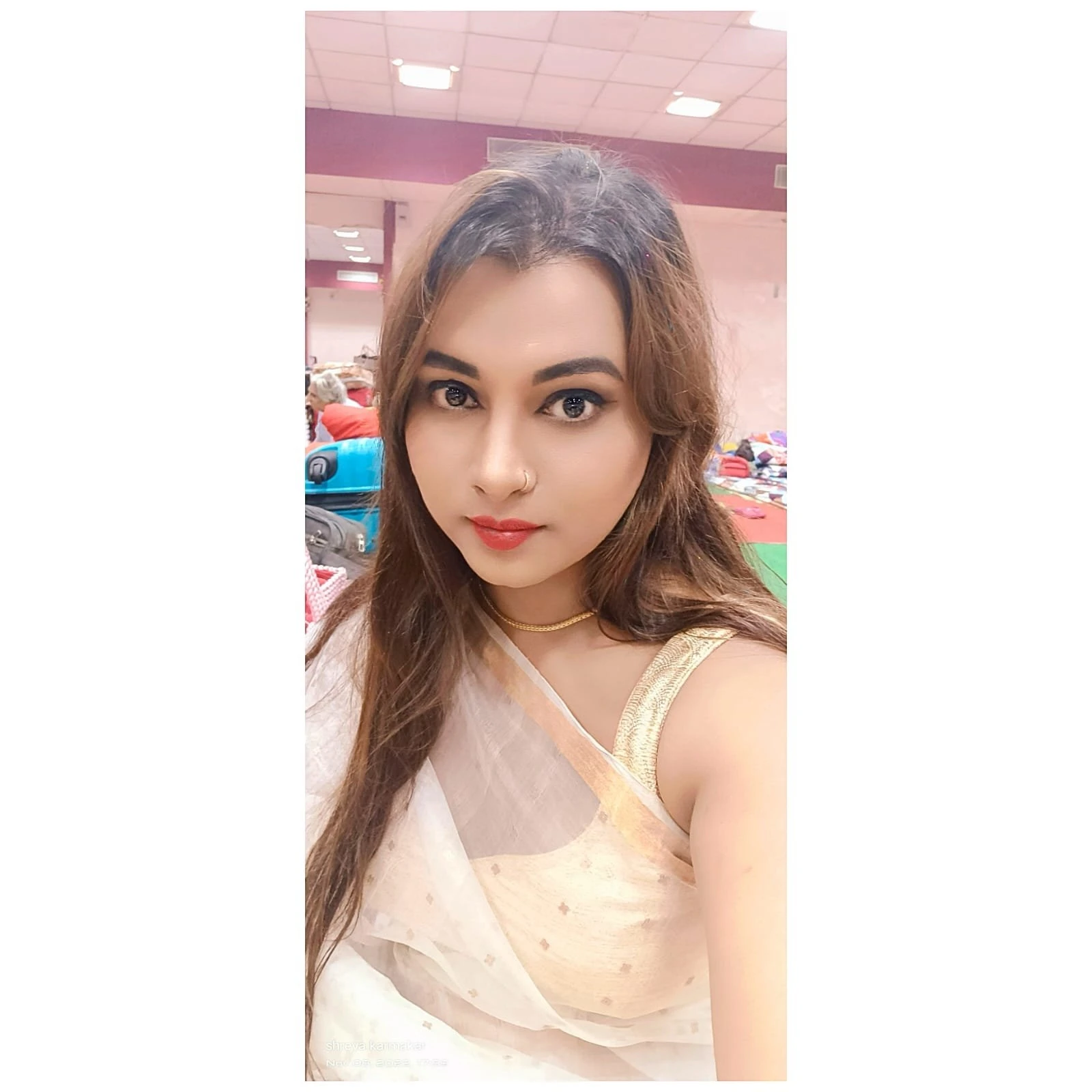 Web Cam With Shreya – Indian escort in New Delhi — 5 / 8
