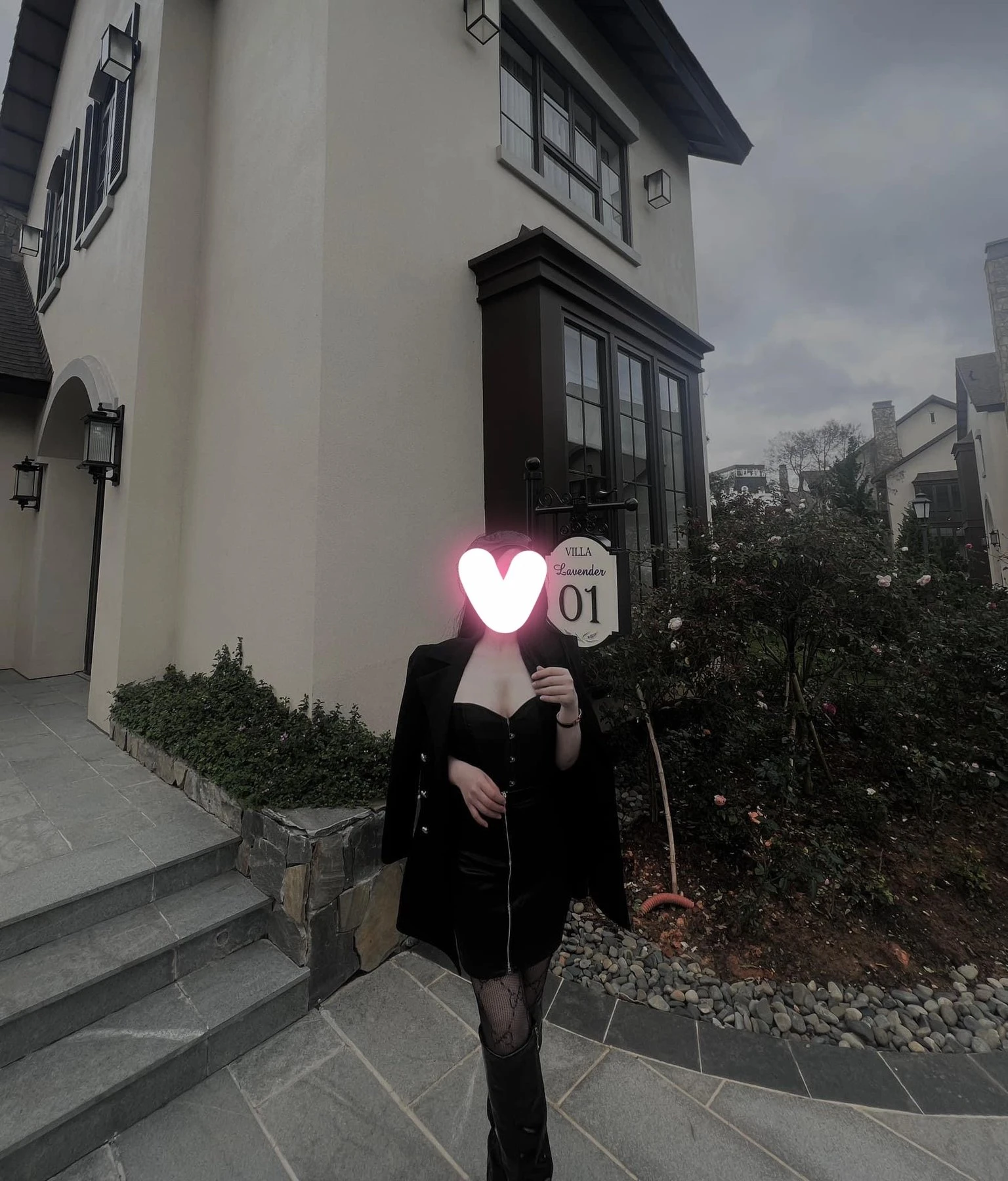 Lyla – Vietnamese masseuse in Hanoi — 3 / 6