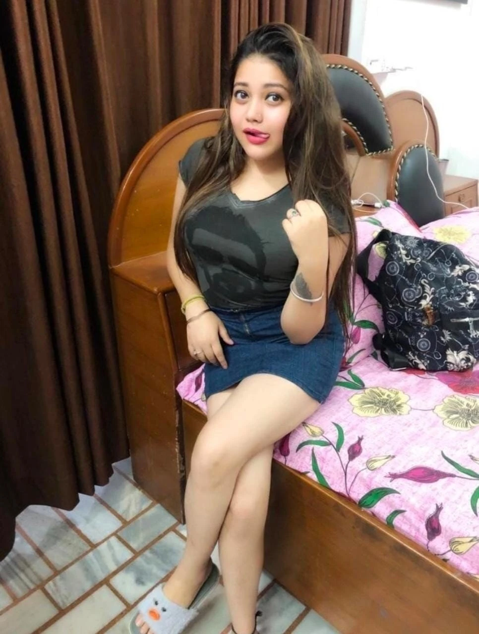 Lucknow Escorts service and call girls – Indian escort in Lucknow — 6 / 7