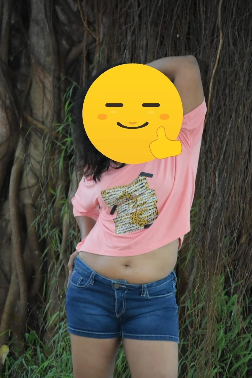 Malshi – Sri Lankan masseuse in Colombo — 2 / 4
