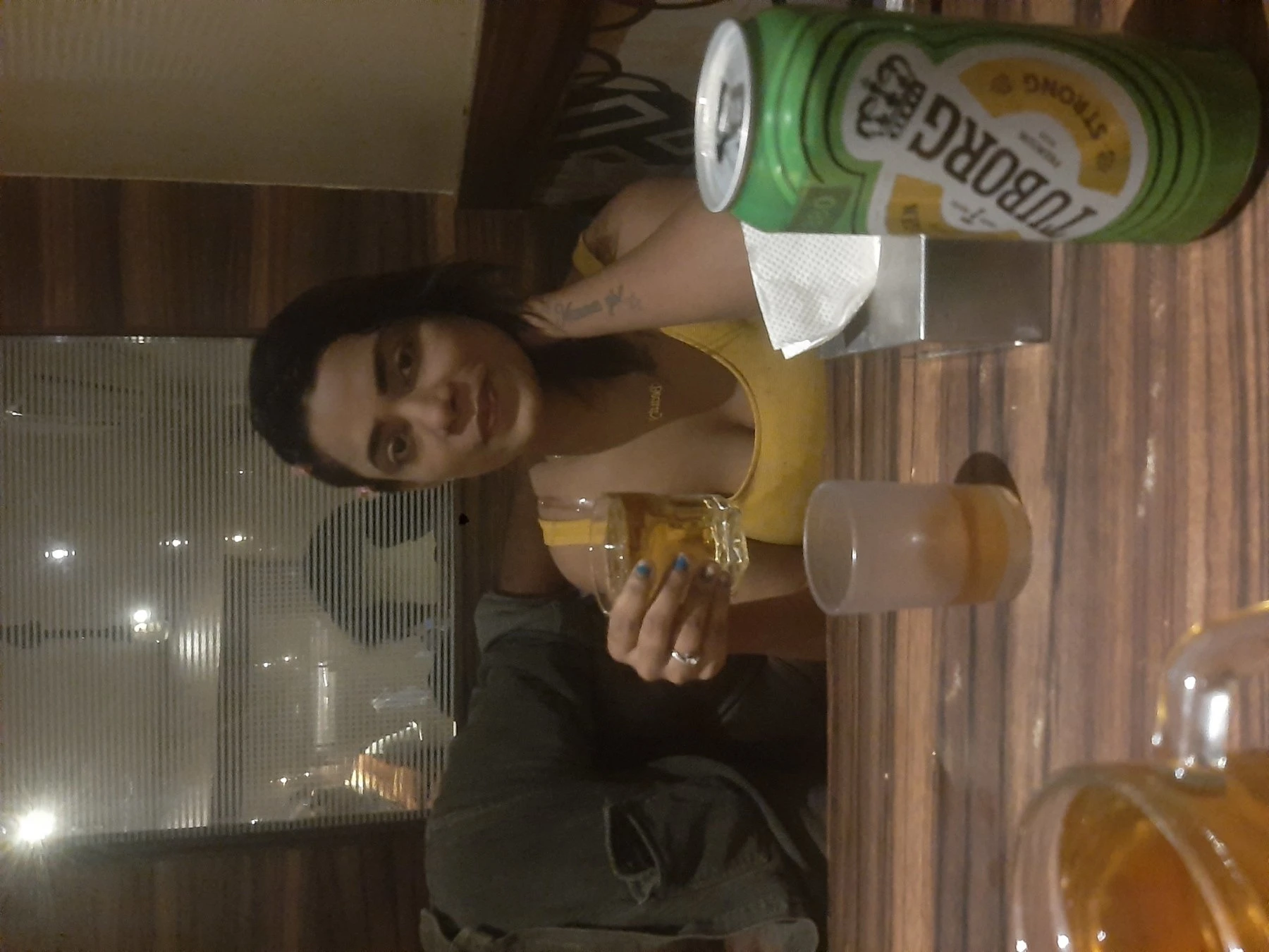 Sara Khan – Indian escort in Mumbai — 2 / 3