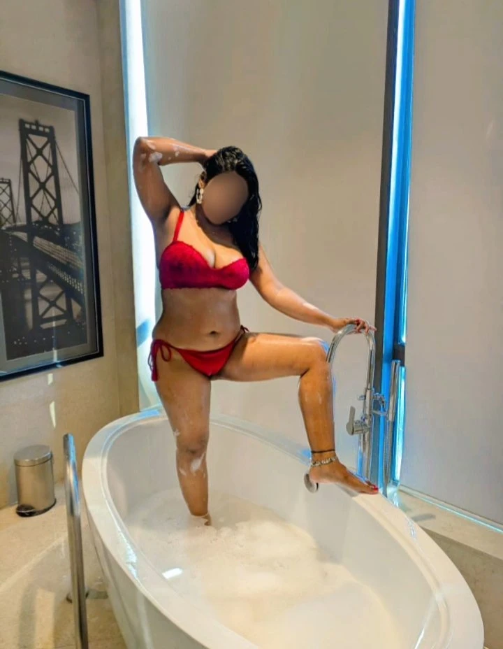 Suchismita Sengupta Independent for BDSM – Indian escort in Kolkata, Escort, Kolkata