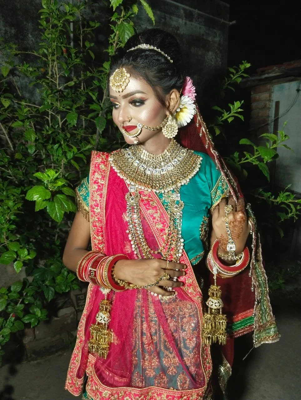 Geniune escort & cash payment service – Indian escort in Kolkata — 9 / 18