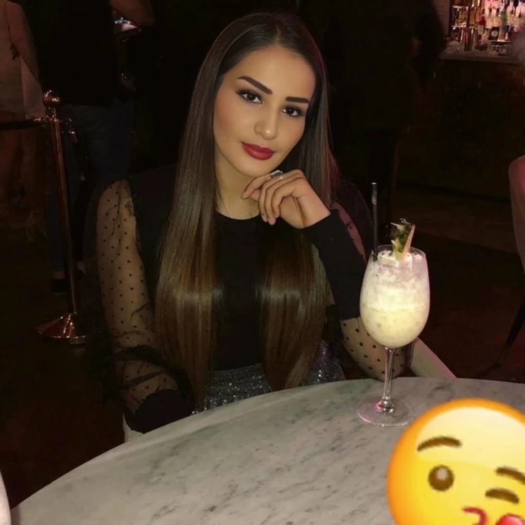 Zara Russian Escort Girl in Delhi 24*7 – Russian escort in New Delhi — 6 / 7