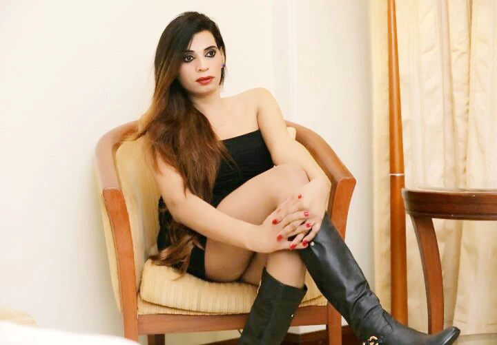 MISTRESS INDIAN – Indian escort in New Delhi — 6 / 17