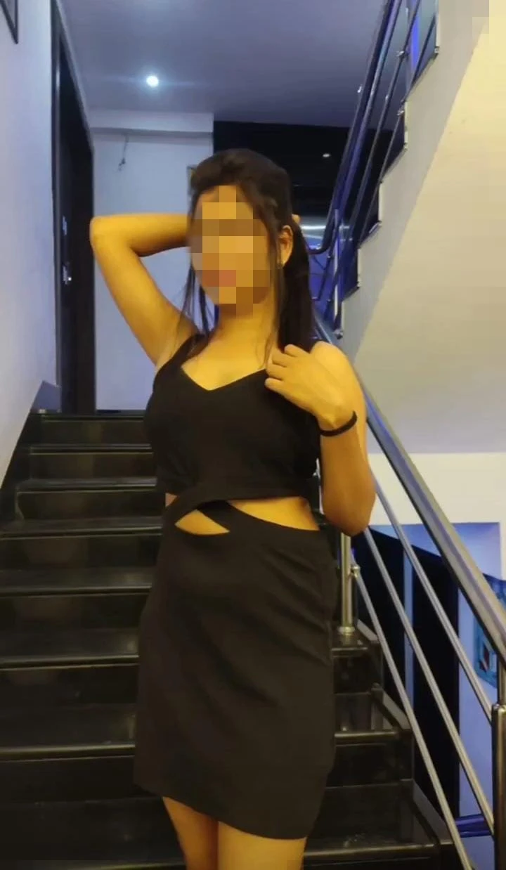 ꧁༒Divya🦋 Meet &cam session༒꧂ – Indian escort in Pune — 2 / 5