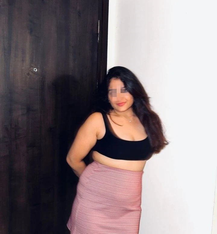 Manisha – Indian escort in Navi Mumbai — 2 / 4
