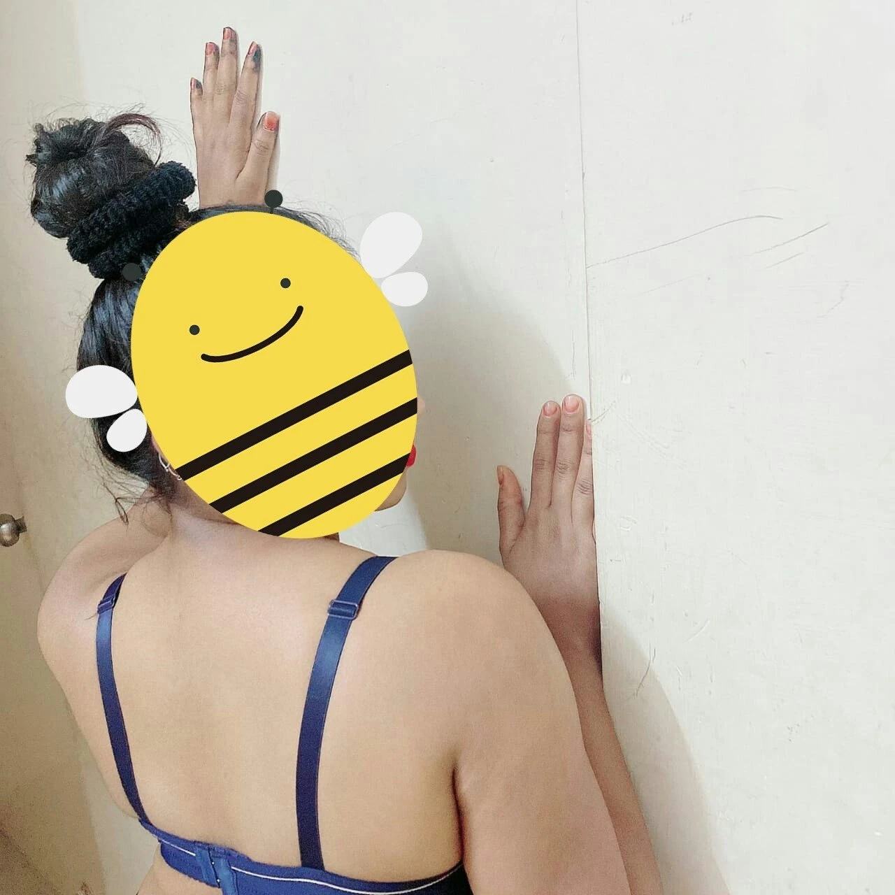 Shivani 6x9 – Indian escort in Mumbai — 8 / 19