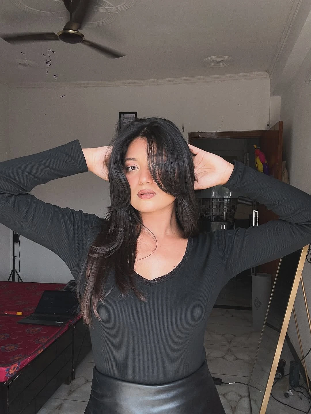 Himani – Indian escort in Kochi — 2 / 5