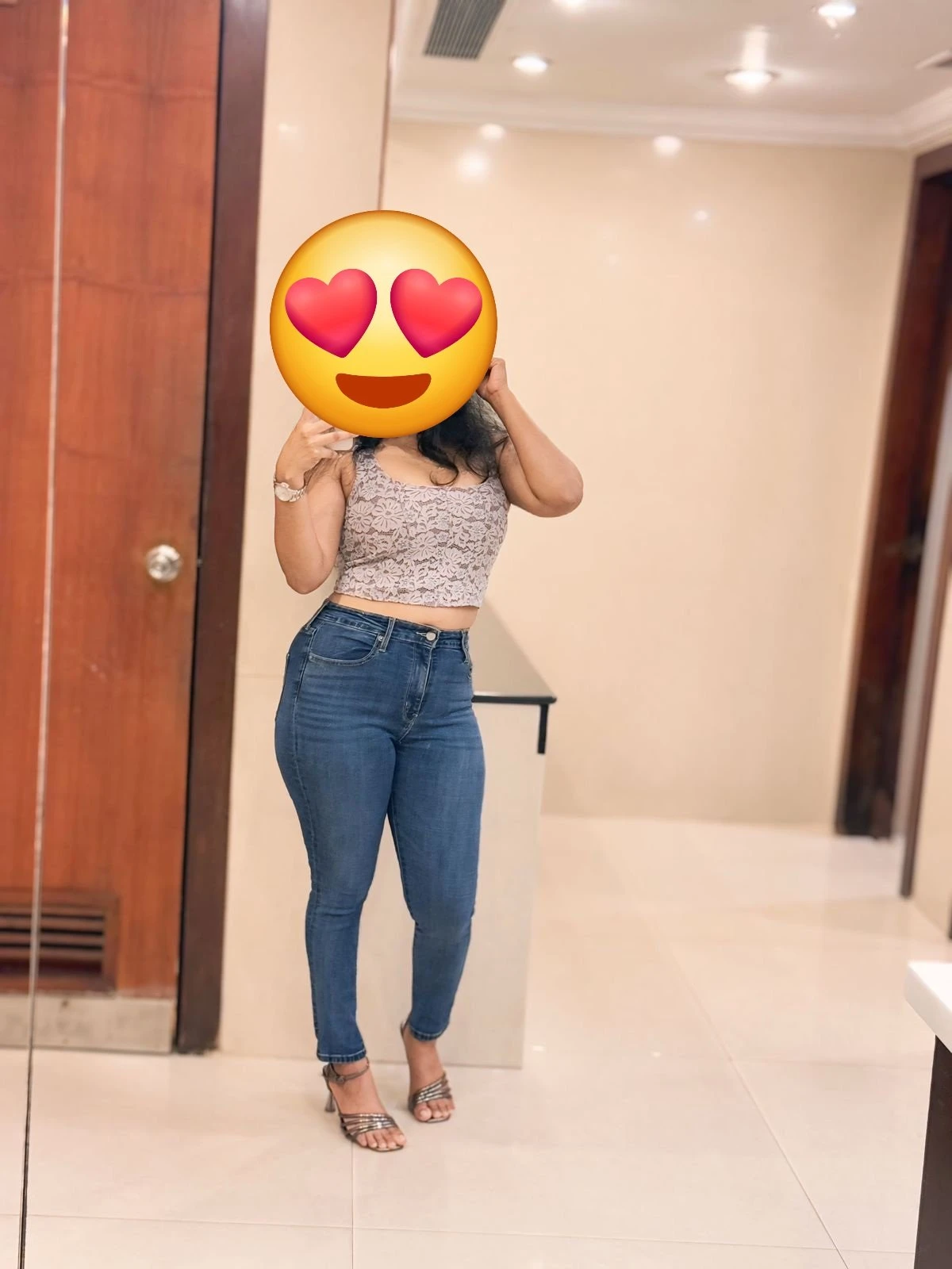 Shanu FFM & CAM Last day in SL – Sri Lankan escort in Colombo — 4 / 7