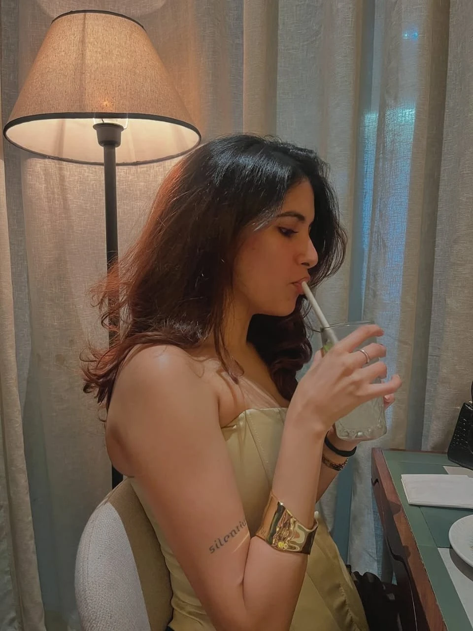 Anjali – Indian escort in Kochi — 5 / 6