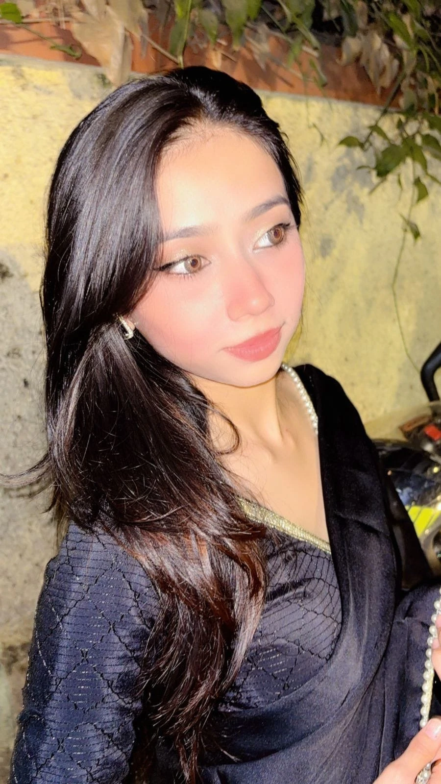Unnati – Indian escort in New Delhi — 1 / 6