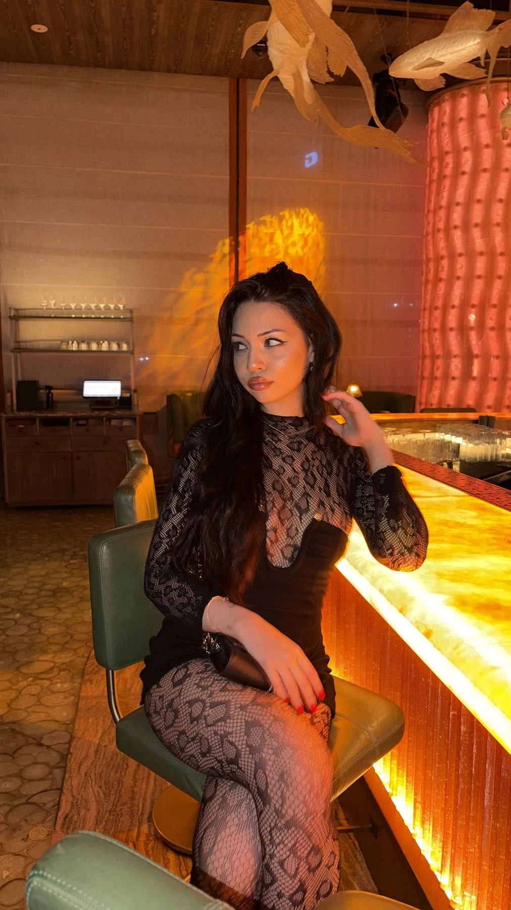 Isabel – Romanian escort in Bucharest — 5 / 13