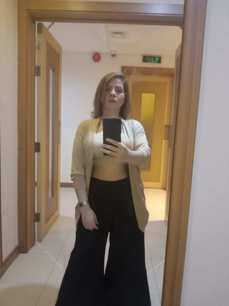 khadija – Indian escort in Lahore — 3 / 4