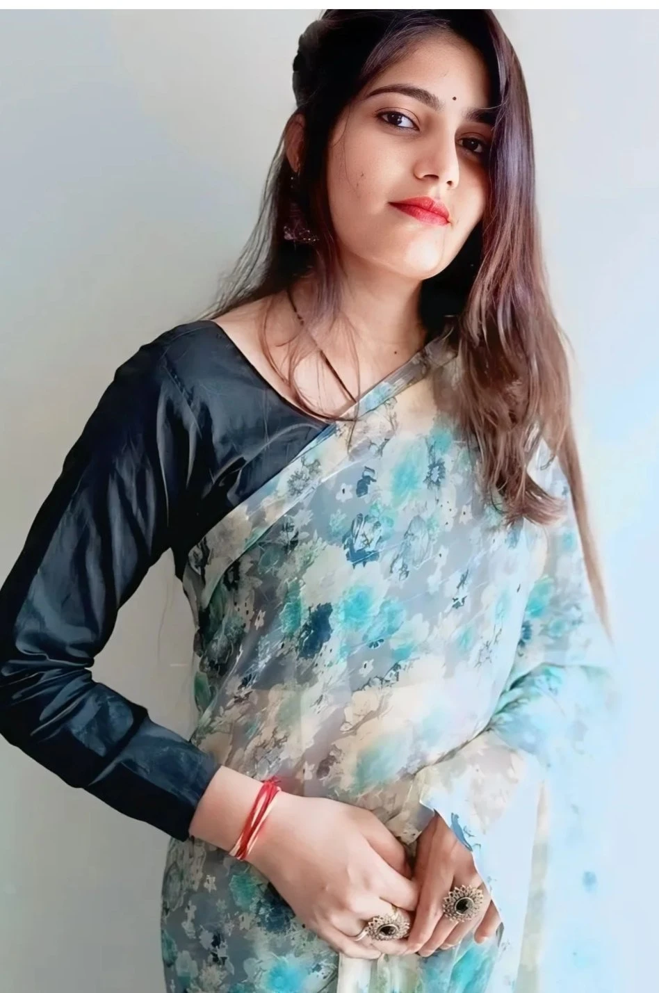 Vip Escort Service Kajal Joshi – Indian escort in Hyderabad — 1 / 2