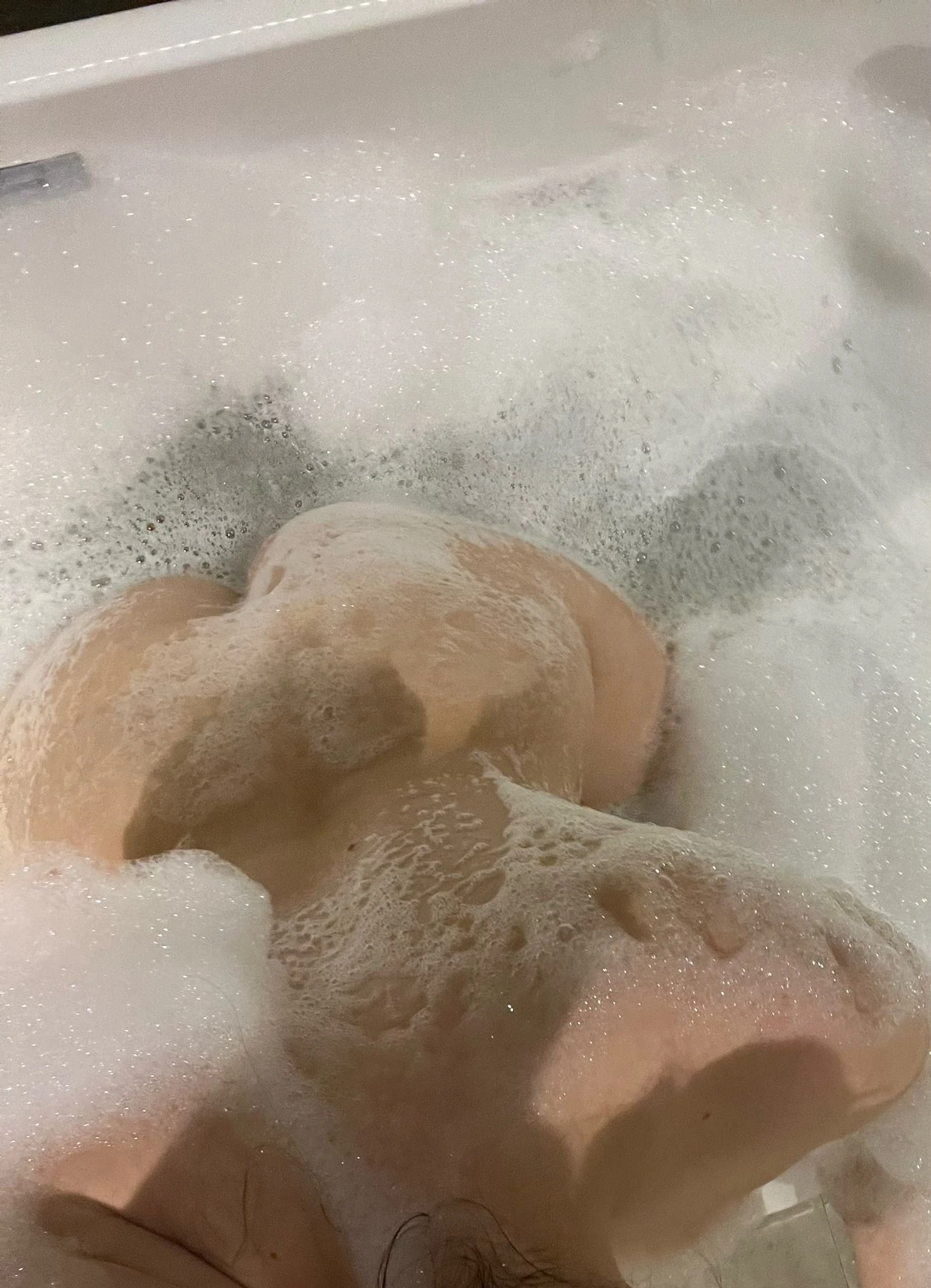 Mira – Portuguese escort in Seoul — 4 / 7