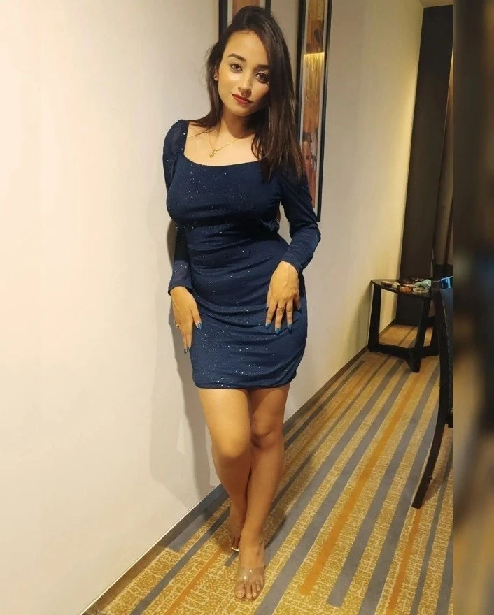 Ishita – Indian escort in Hyderabad — 2 / 3