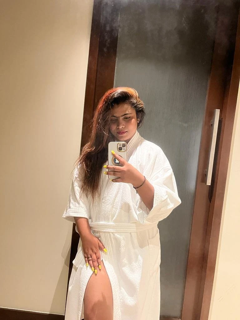 Vip indore cash on delivery – Indian escort in Indore — 2 / 3