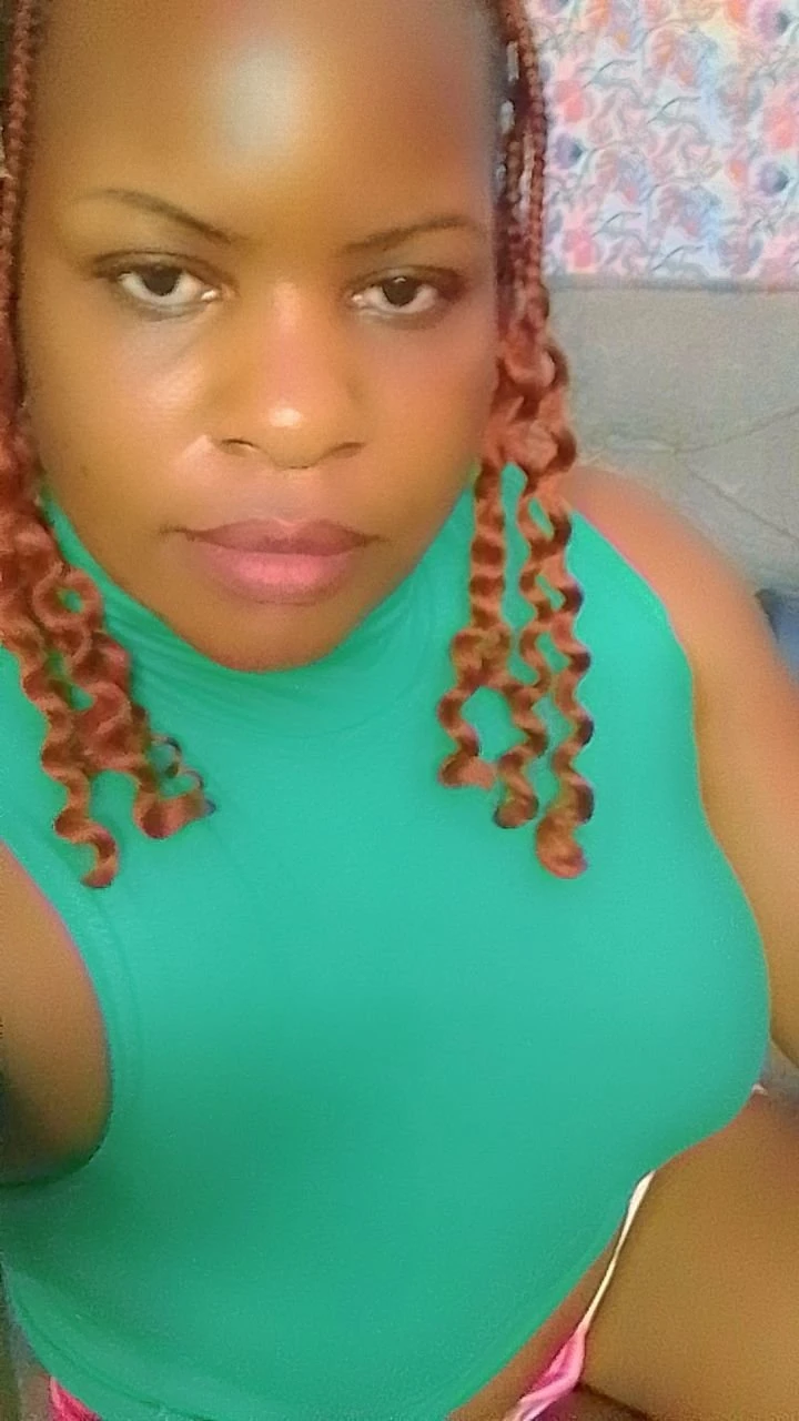 Tasha – Rwandan escort in New Delhi — 2 / 3