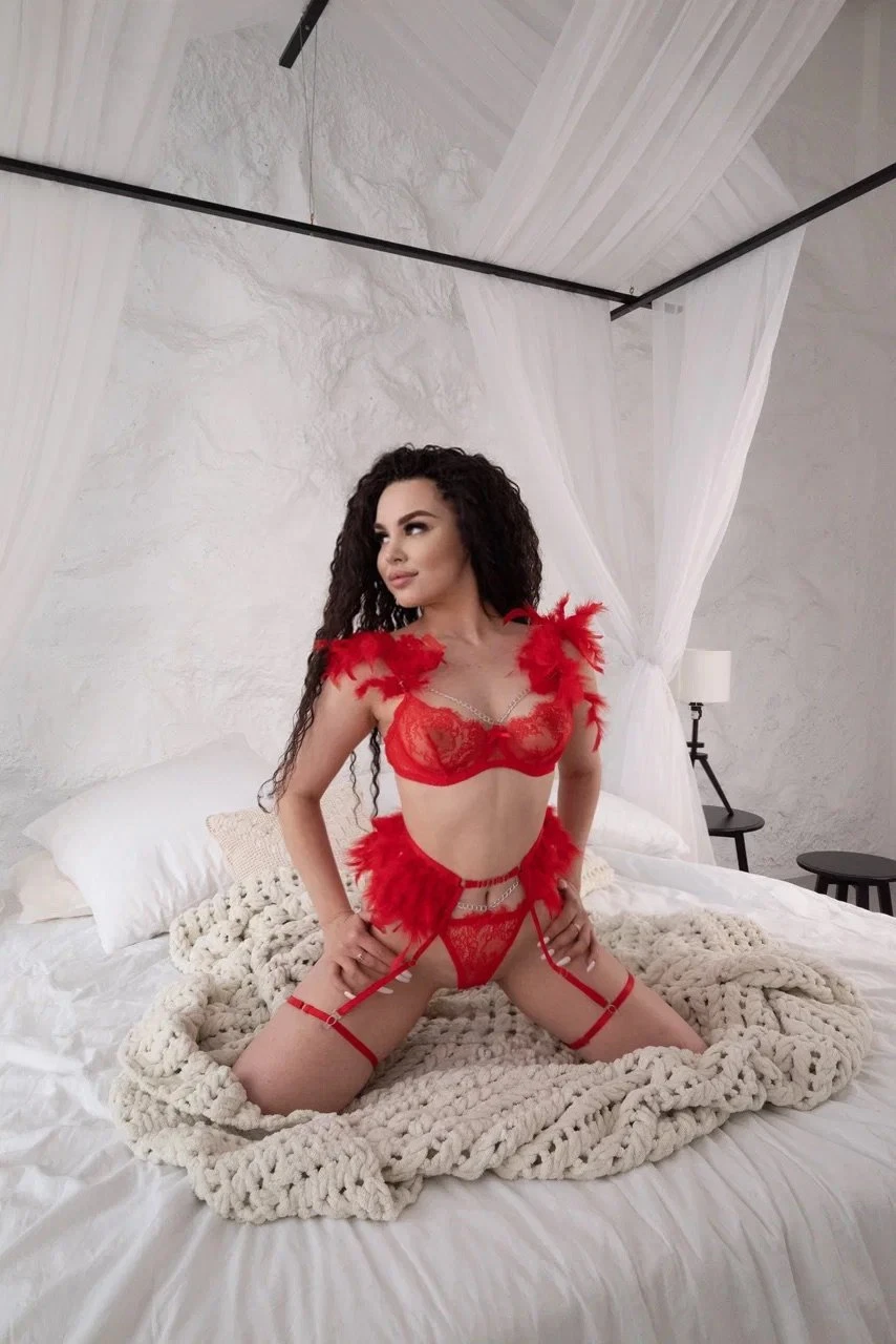 Kseniya – Belarusian escort in Beirut — 3 / 9