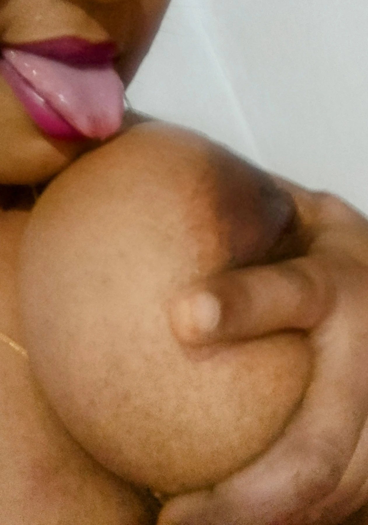 Ishu Jayawardhane. Meet .cam B2B – Sri Lankan escort in Colombo — 8 / 17