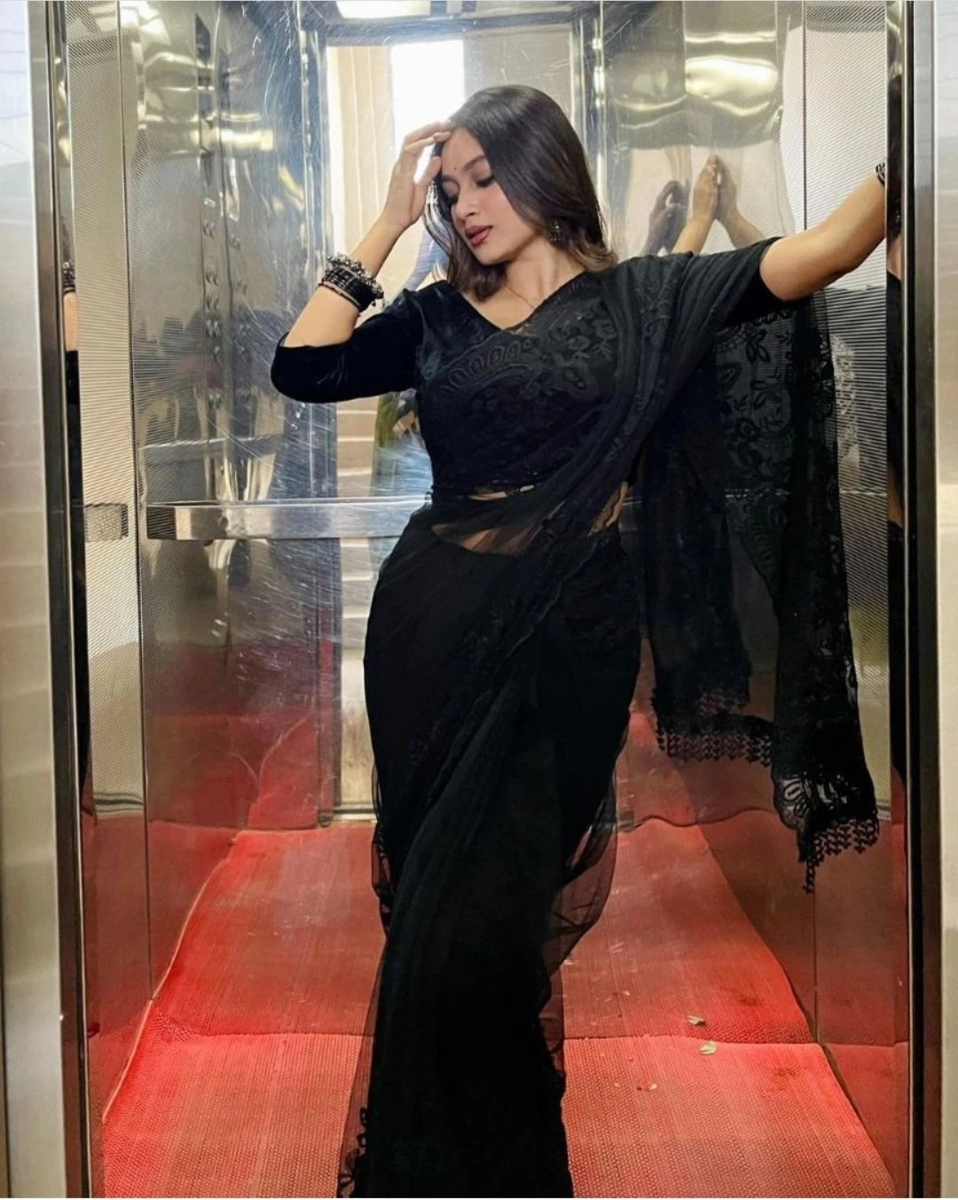 Khushi – Indian escort in Pune — 3 / 4