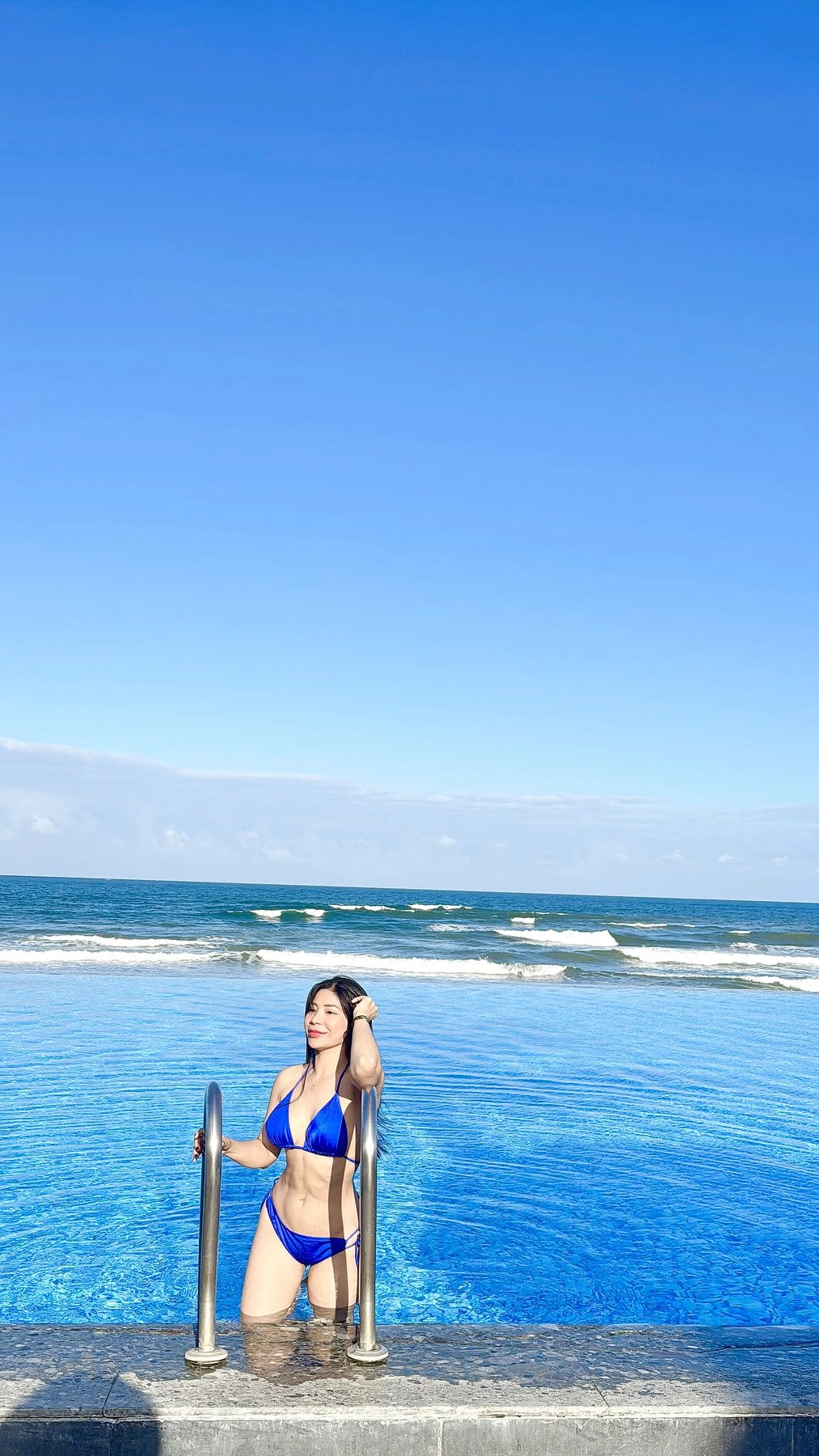 Yumi – Vietnamese escort in Ho Chi Minh City — 9 / 10