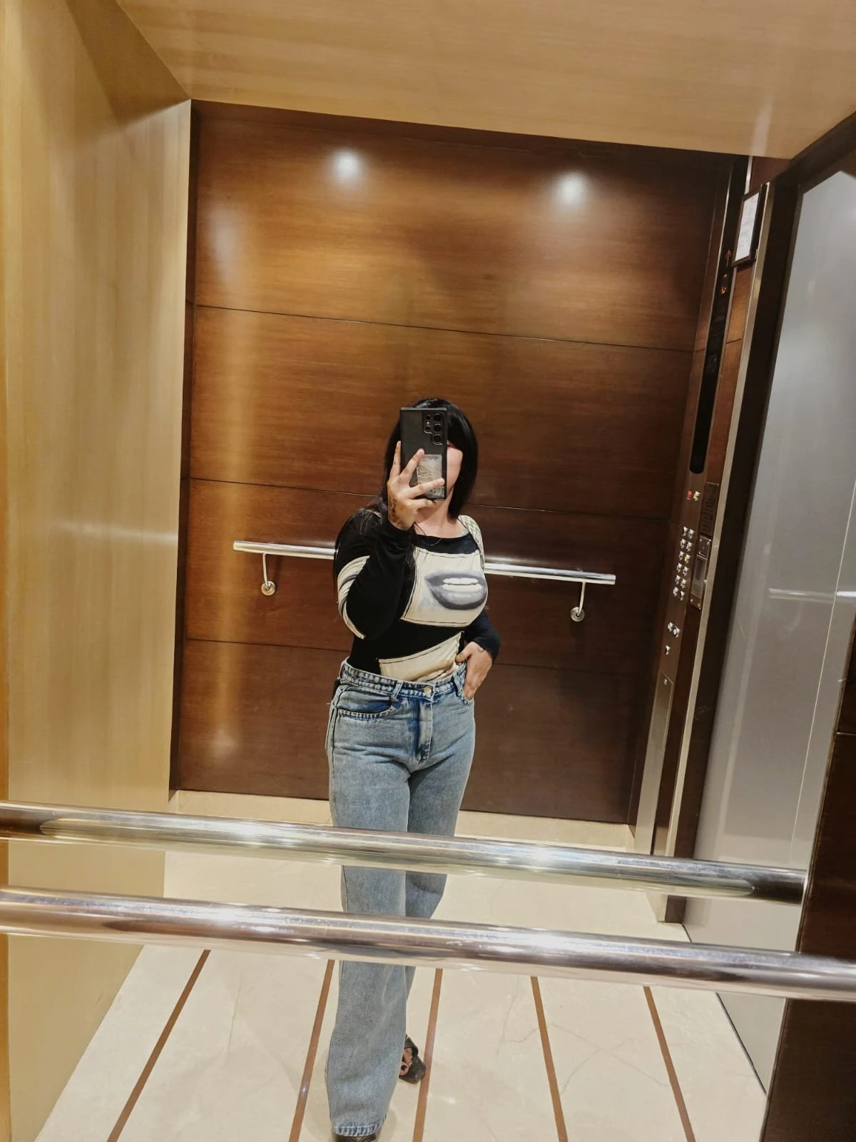 I'm independent girl Meet & Cam – Indian escort in Chennai — 2 / 5