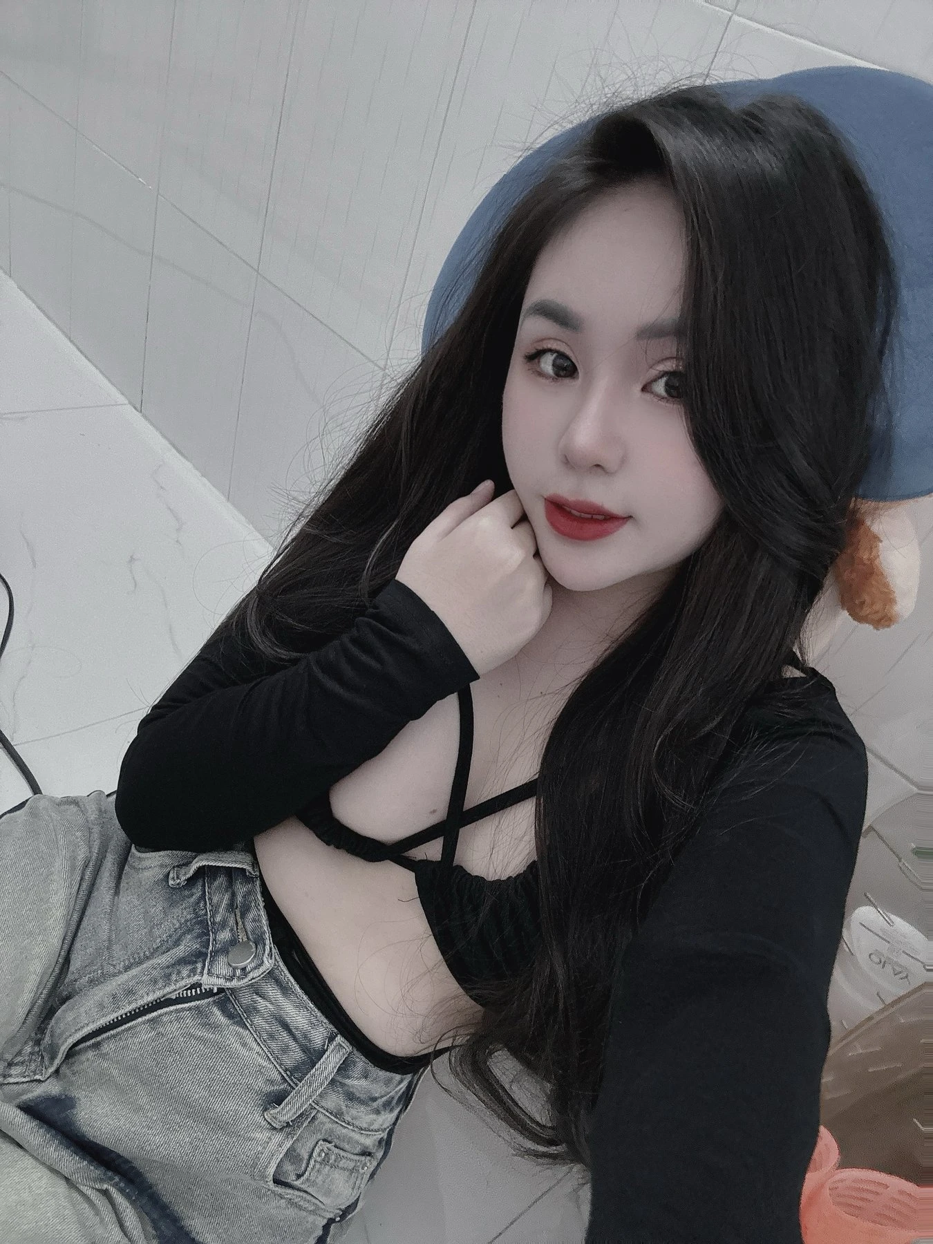 Ruby District 1- Cute Sexy – Vietnamese escort in Ho Chi Minh City — 11 / 31