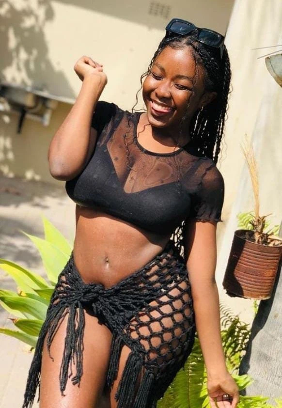 African Zitah +91//814113//7129 – escort in Vadodara — 2 / 5