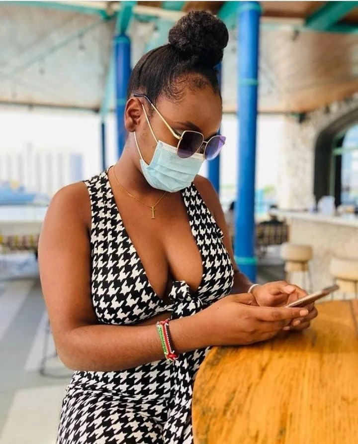 Linet – Rwandan escort in Chennai — 2 / 3