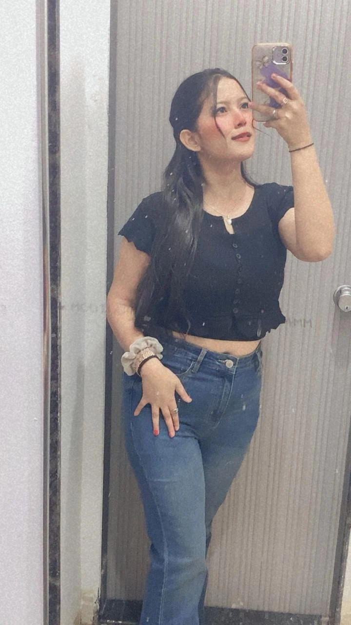 Suhani Young Model – Indian escort in Pune — 5 / 6