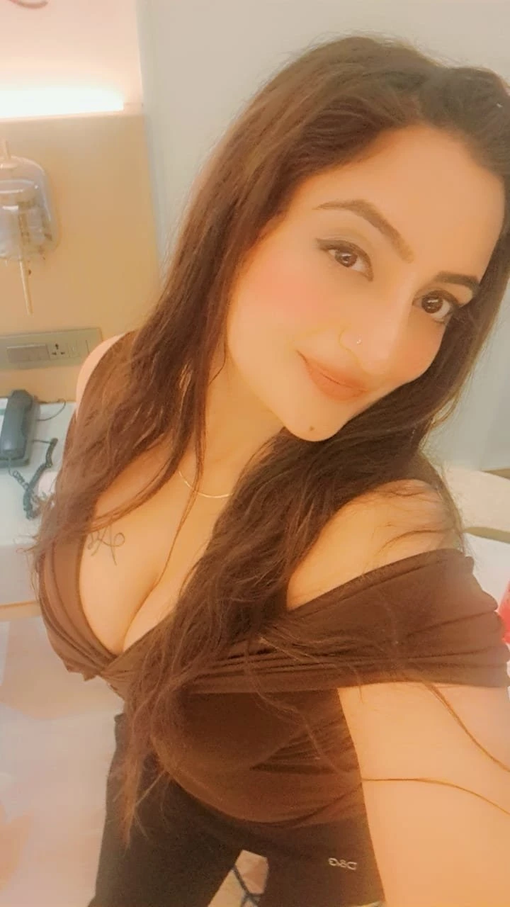 Pooja Khan Escorts – Indian escort in Nagpur — 6 / 7