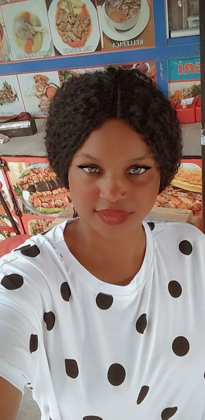 Quin Tasha – Ugandan escort in Kampala — 5 / 7